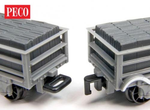 GR-105 Peco 009 Close Couplers